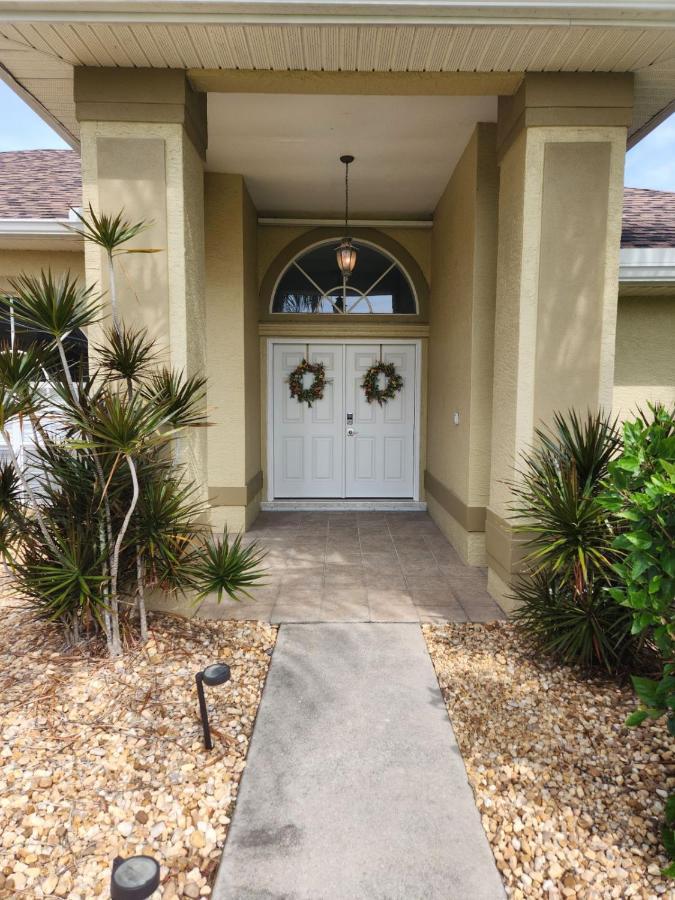 Casa In The Cove Villa Cape Coral Exterior photo